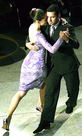 Katiuscia Dickow e Cristovo Christianis - 1 lugar em Tango Cenrio no Brasil Tango Championship 2010, Curitiba-PR